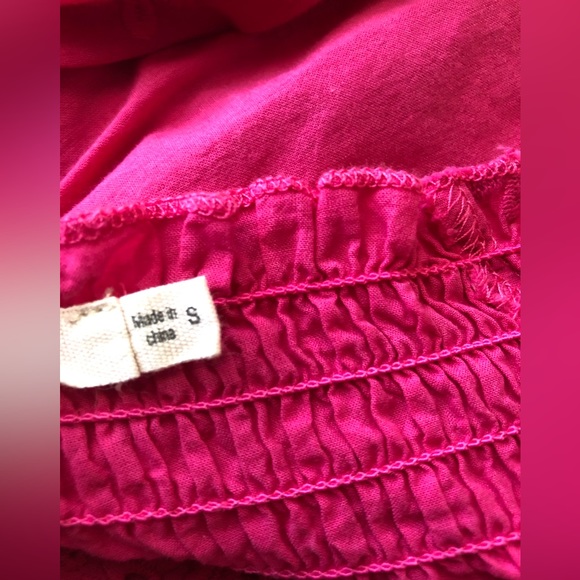 ELLISON Berry Eyelet Top In Berry - Picture 9 of 13